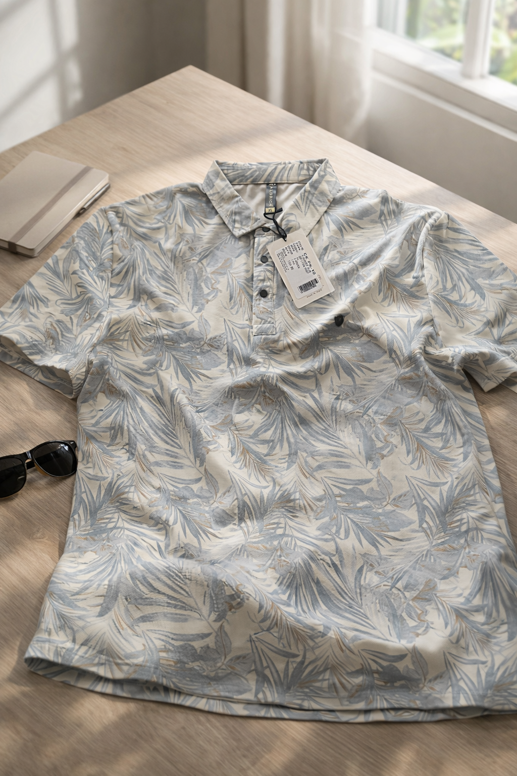 Tropical Print Polo T-Shirt – Relaxed Coastal Sophistication