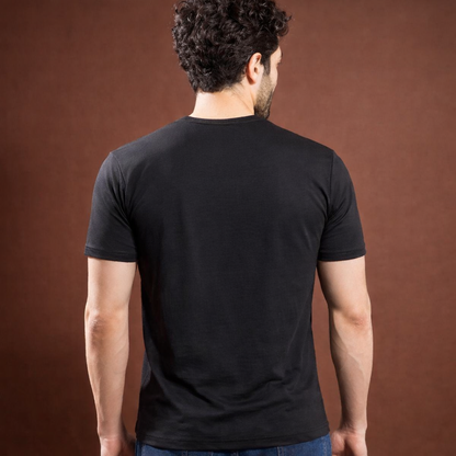 Black round neck