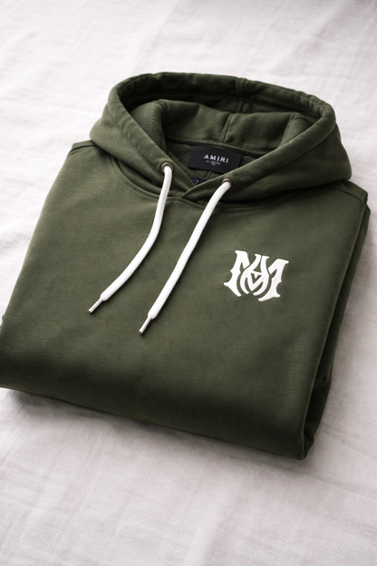 Men's urban streetwear hoodie styled for everyday fashion, travel and casual winter wear in Australia.